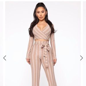 Fashion nova two piece set. Size large